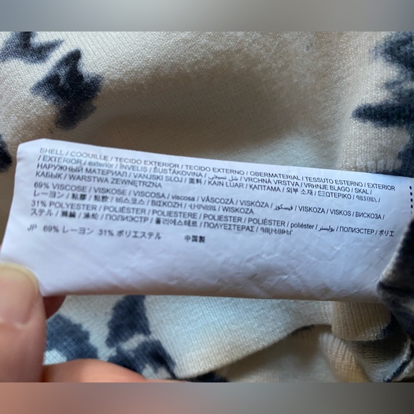 Desigual Gray & White Abstract Sweater - Size S - Picture 6 of 13